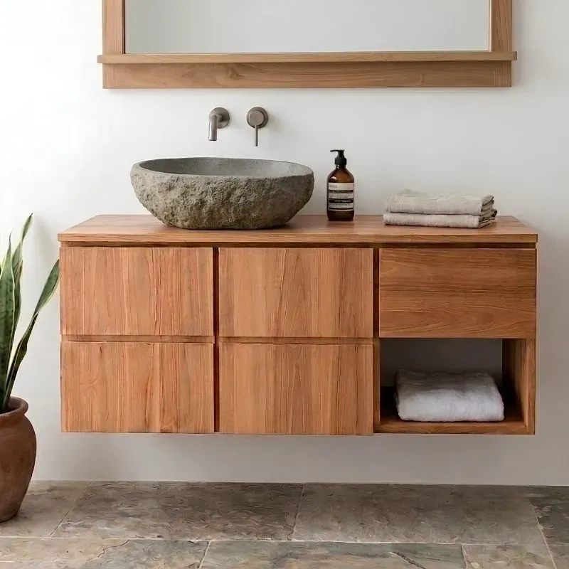 Le teck en salle de bain : pourquoi il ne craint pas l'humidité