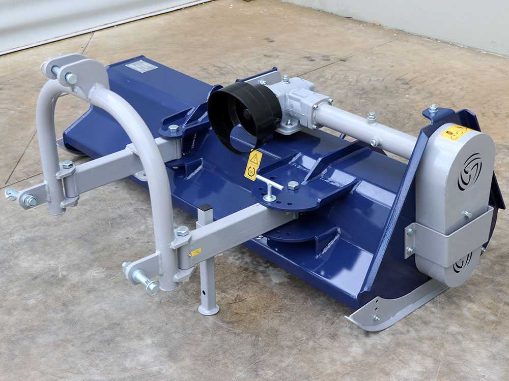 BullMach Ermes 145 S — Broyeur porté série légère déport manuel