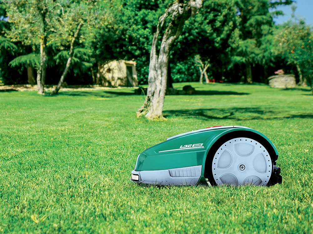Ambrogio L32 Deluxe — Robot tondeuse avec fil périphérique 25,9V