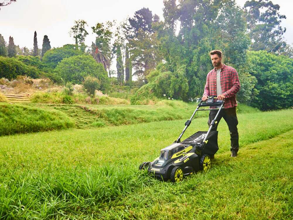 Ryobi RY36LMX51A-160 — Tondeuse tractée à batterie 36V coupe 51 cm